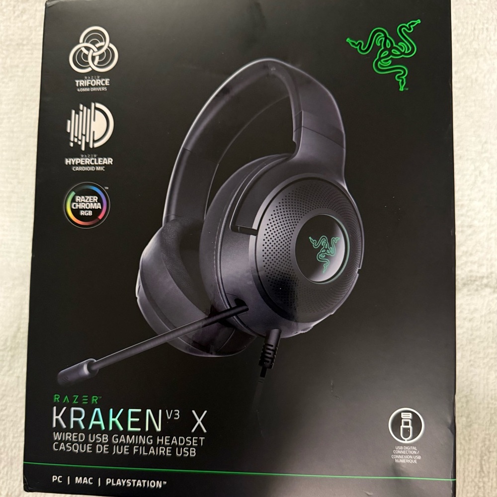 Razer Kraken V3 X USB Headset with Green Highlights